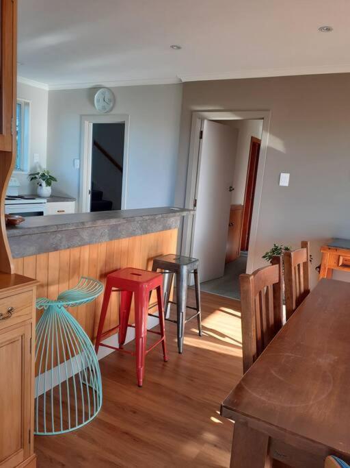 3 Bedroom Holiday Home In Prime Kaikoura Location! Exterior foto